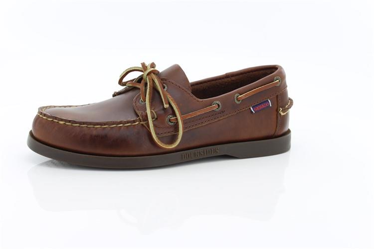 Sebago docksides, allacciata marroncino, suola scura