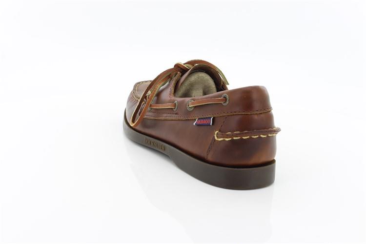 Sebago docksides, allacciata marroncino, suola scura