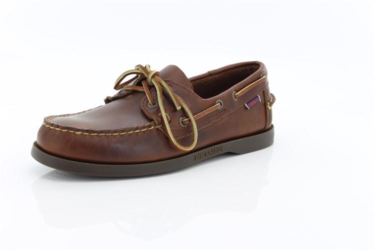 Sebago docksides, allacciata marroncino, suola scura