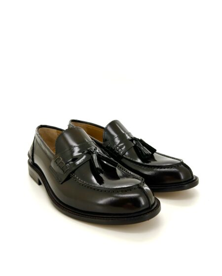 Saxone mocassino con nappine uomo, in pelle Polish binder marrone, doppia suola cuoio