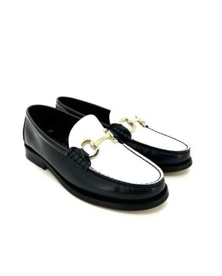 Saxone mocassini con staffa donna, in pelle nero e bianco, suola cuoio
