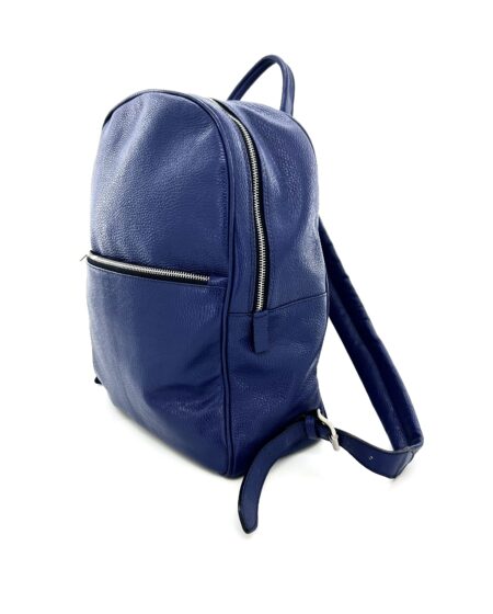 Zaino in pelle martellata bluette, made in Italy