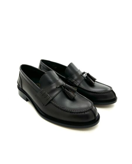 Saxone mocassini con nappine uomo, in pelle Polish binder testa di moro, collo alto, doppia suola cuoio